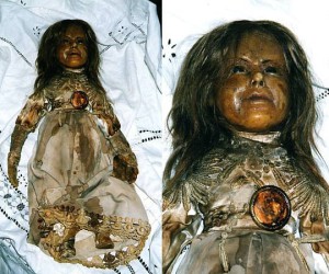 Байло-Бэби — Проклятая кукла